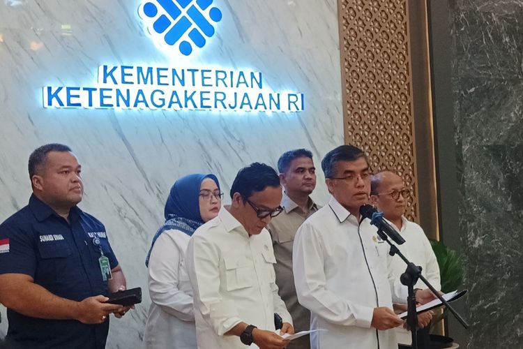 Perkiraan UMP 2025 di 38 Provinsi dengan Kenaikan 6,5 Persen