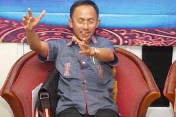 Bupati Pamekasan, Achmad Syafii, melarang pesata dugem di malam pergantian tahun di Pamekasan.