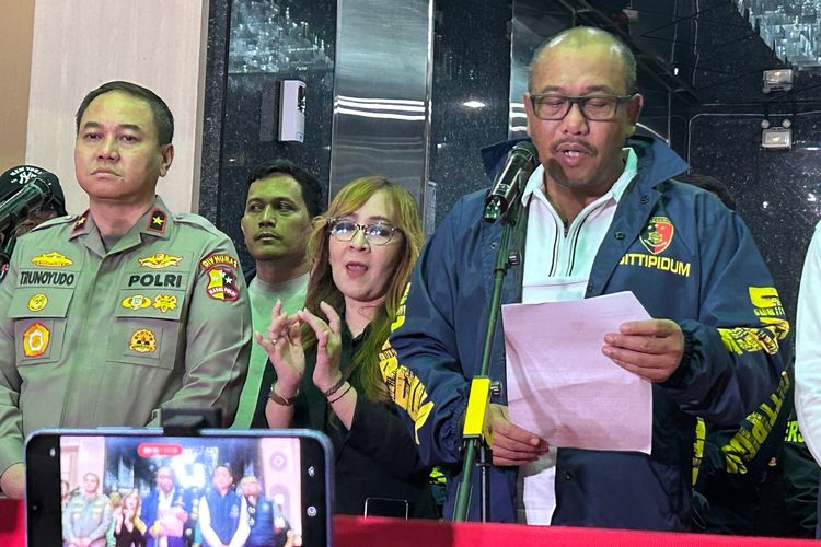 Markas Judol di Hayam Wuruk Digerebek Polisi, Bagaimana Upaya OJK Memeranginya Selama Ini?
