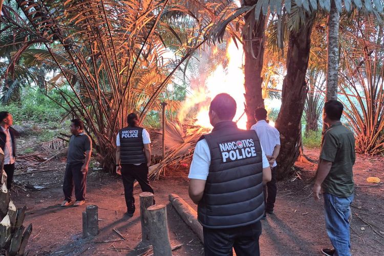 Emak-emak di Sergai Minta Tolong Kapolda Basmi Narkoba: Kami Tersiksa karena Sabu