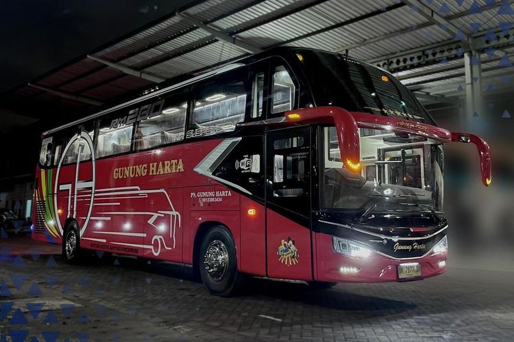 Bus baru milik PO Gunung Harta