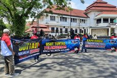 Warga Demo di Balai Kota Malang, Tuntut Rombongan Wali Kota yang Gowes ke Pantai Disanksi
