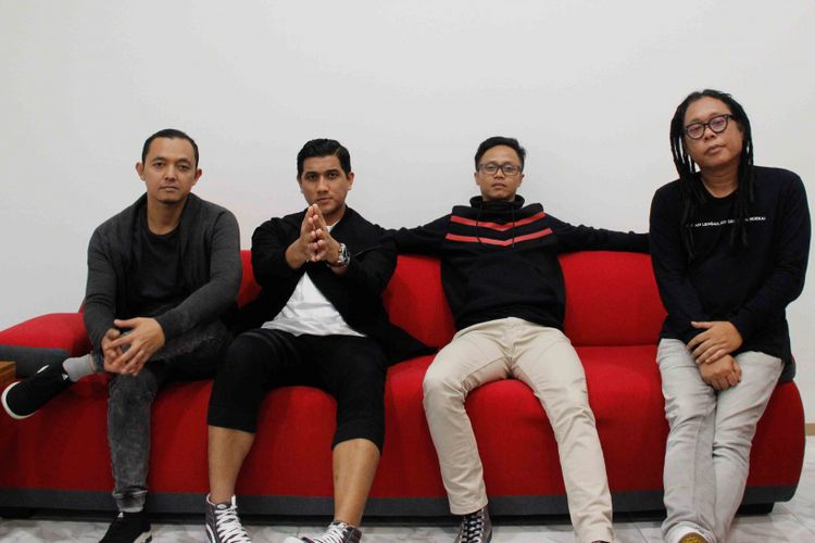 Grup band NAFF berkunjung ke redaksi Kompas.com di Jalan Palmerah Selatan, Jakarta Pusat, Selasa (13/11/2018).
