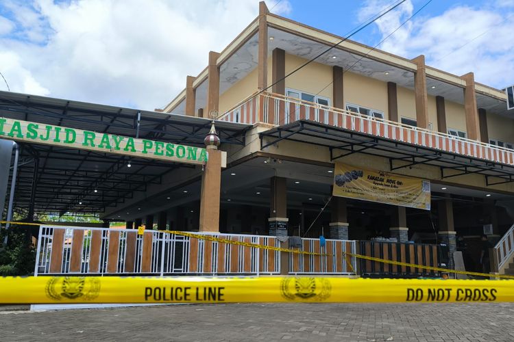 Tim Jibom dan Labfor Polda Jatim Selidiki Penyebab Ledakan di Masjid Jember