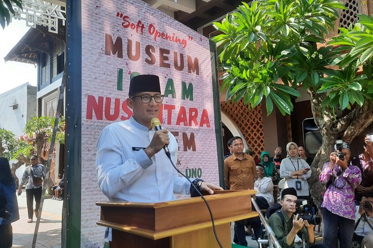 Menparekraf Sandiaga Uno menghadiri soft opening Museum Islam Nusantara di Lasem, Kabupaten Rembang, Jawa Tengah, Sabtu (16/9/2023)
