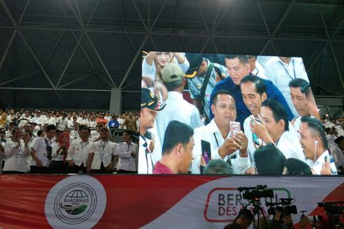 Presiden Jokowi Tiba di Silaturahim Nasional, Kepala Desa Teriak 
