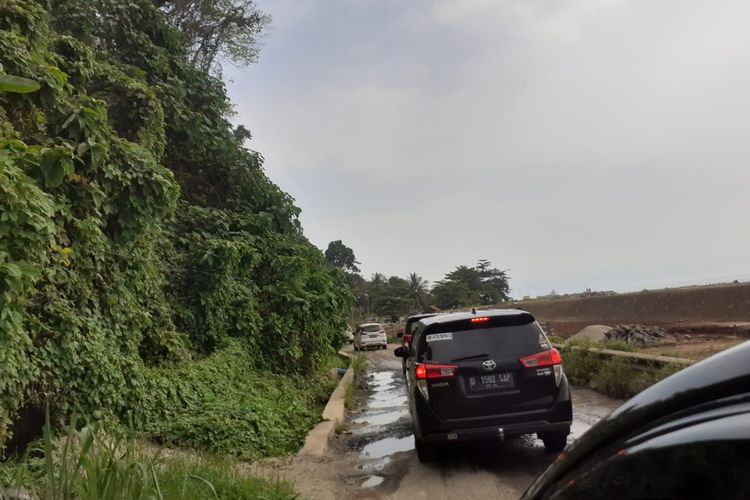 Jalan Pesisir di Kabupaten Lampung Selatan