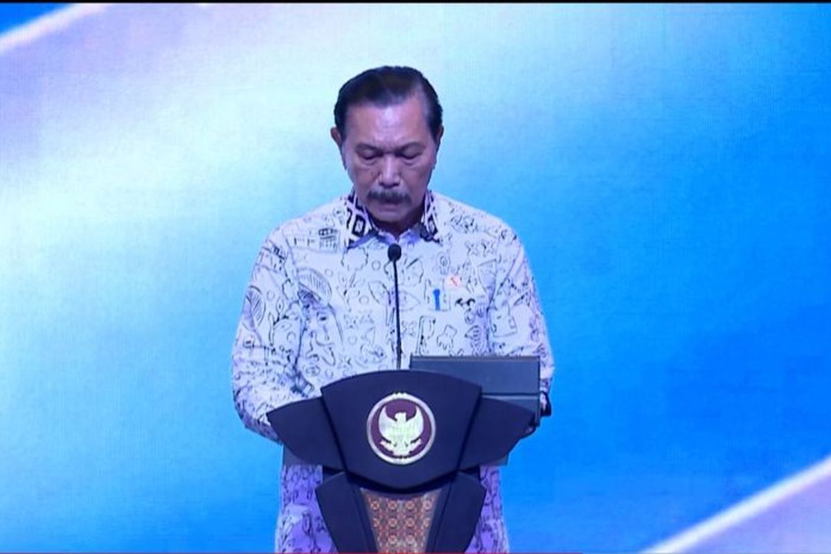 Menteri Koordinator Bidang Kemaritiman dan Investasi Luhut Binsar Pandjaitan saat menghadiri peluncuran Digitalisasi Pelayanan Perizinan Penyelenggaraan Event di kawasan Kebayoran Baru, Jakarta Selatan, Senin (24/6/2024). 