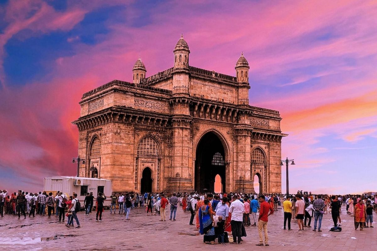 WEF targetkan satu miliar orang mendapat akses keterampilan, pendidikan, dan peluang ekonomi melalui reskilling revolution.