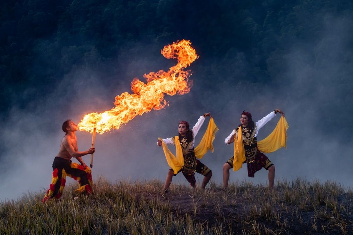 Tari Remo khas Jawa Timur DOK. Shutterstock/Eva Afifah