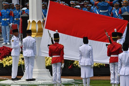 Ini Formasi Tim Putih, Bertugas Menurunkan Bendera Pusaka di Istana