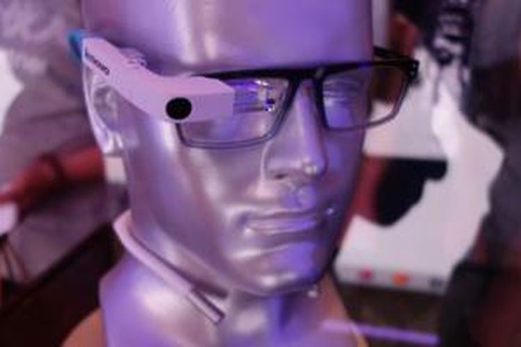 Purwarupa kacamata pintar bikinan Lenovo