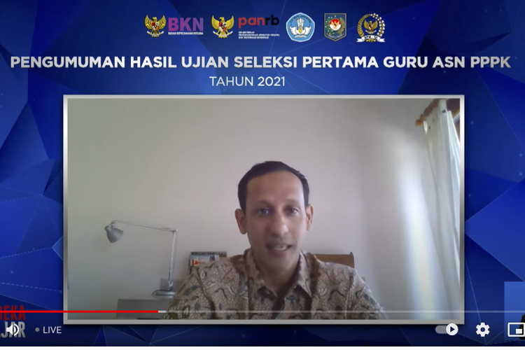 Mendikbud Ristek Nadiem Anwar Makarim dalam sambutan pengumuman hasil seleksi guru honer Pegawai Pemerintah dengan Perjanjian Kerja (PPPK) tahap pertama secara daring (8/10/2021).