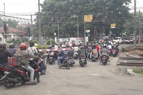 Fly Over dan Underpass Akan Dibangun di 500 Pelintasan KA Tak Sebidang Jakarta-Surabaya