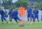 BERITA FOTO: Potret Pemain Baru Persib di Latihan Perdana Pramusim