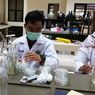 Cegah Virus, Mahasiswa UNY Ciptakan Sabun Cuci Tangan dari Daun Jambu Air