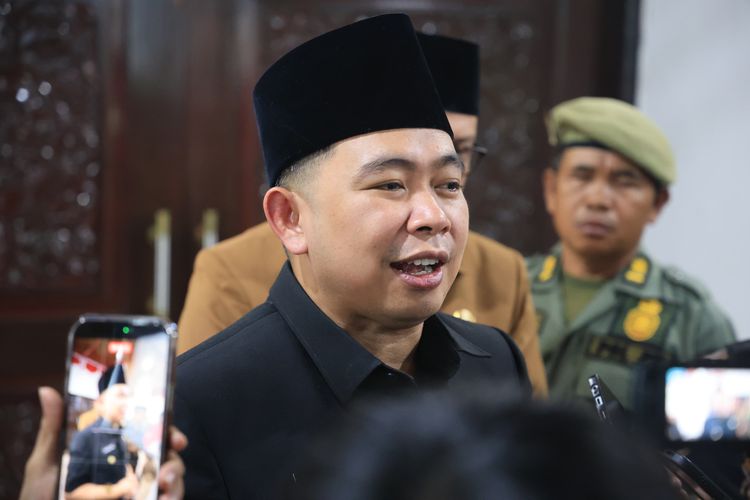 Sentuh Warga Miskin Ekstrem, Bupati Jember Fawait Ceritakan Semangat Lahirnya Program Home Care