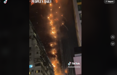Viral kebakaran gedung di Hong Kong, China