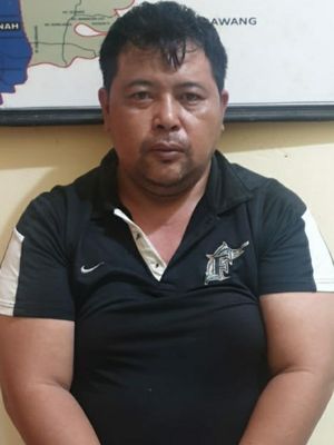 Brusly Wongkar (40), pelaku masturbasi di depan bocah diringkus polisi di bilangan Cikarang Utara, Jumat (24/1/2020).