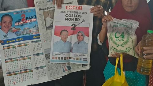 Kegiatan Tebus Murah Paslon Respati-Astrid Dilaporkan ke Bawaslu Solo, Masuk Pelanggaran?