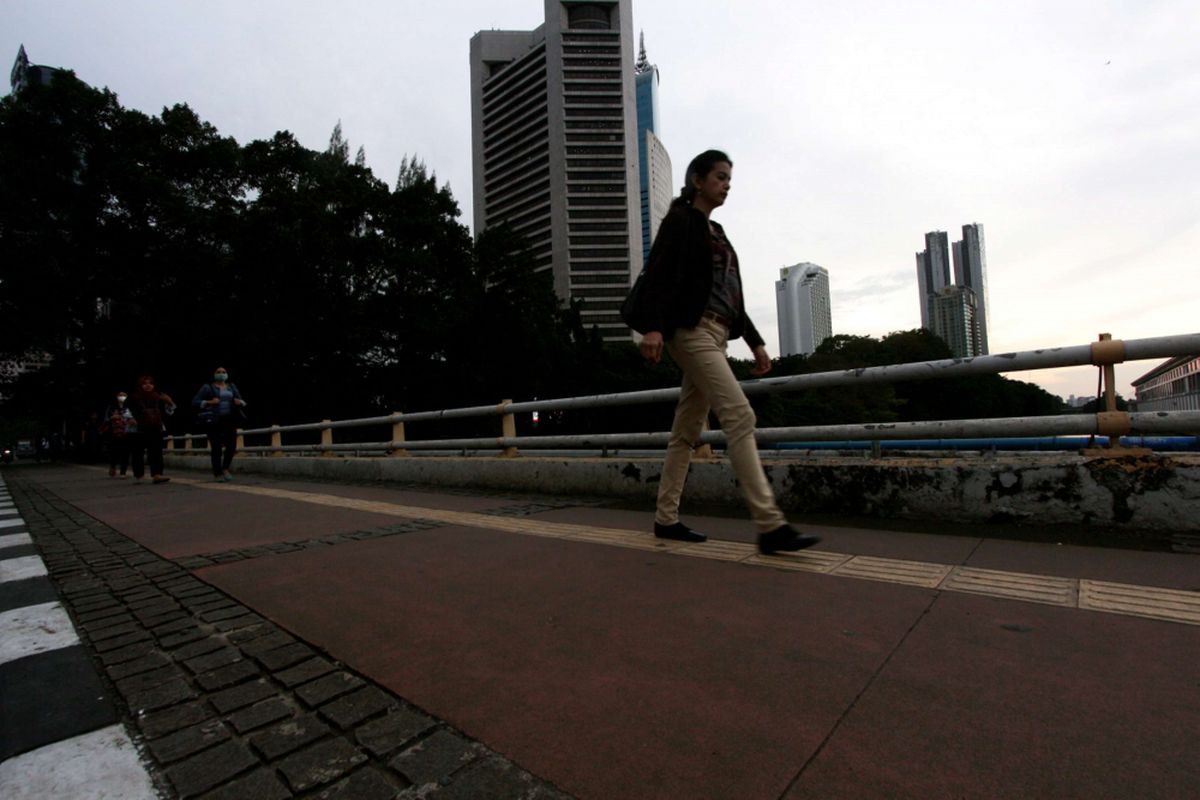 Untuk meningkatkan keuntungan, afiliasi dalam jalan perusahaan, arti afiliasi juga terkait dengan kepemilikan saham.