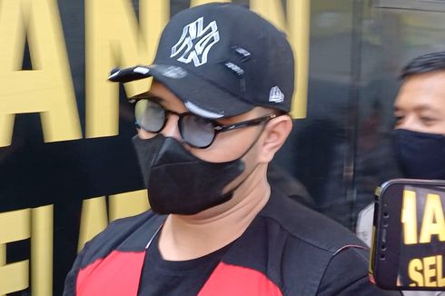 Jalani Sidang Putusan Kasus Narkoba, Ammar Zoni Tiba di PN Jakarta Selatan 