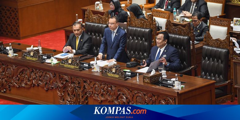 Pro dan Kontra RUU Pilkada yang Akhirnya Batal Disahkan DPR