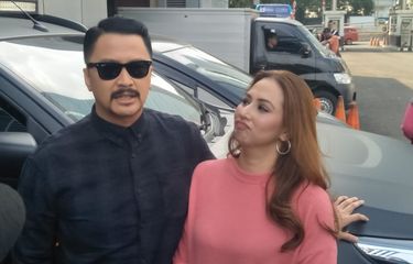 Ferry Maryadi dan Deswita Maharani di Gedung Trans, Mampang Prapatan, Jakarta Selatan, Kamis (30/5/2019).