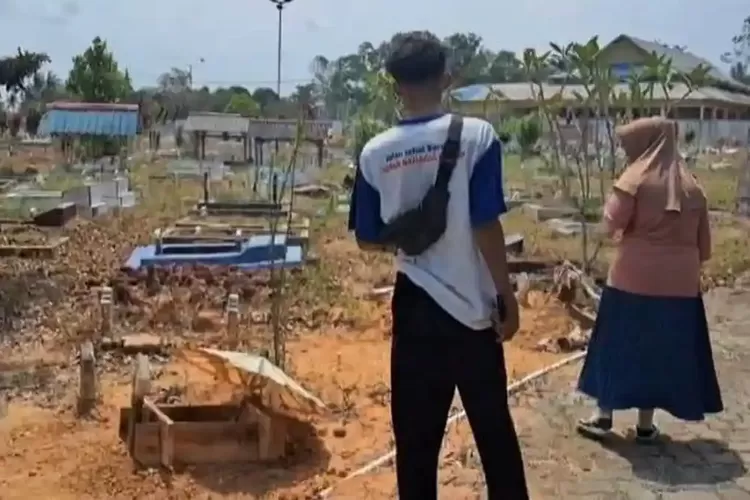 Makam Bayi di Bintan Dibongkar, Jasad yang Baru Dimakamkan 2 Bulan Hilang