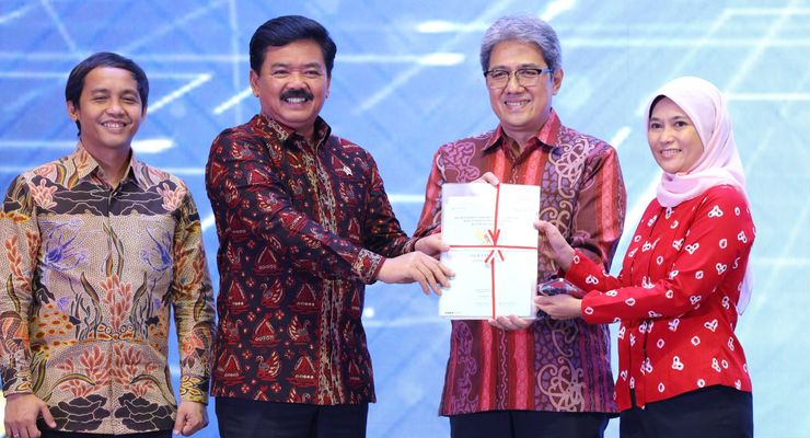 3 Sertifikat Tanah HPL IKN 34.000 Hektar Diserahkan ke Otorita