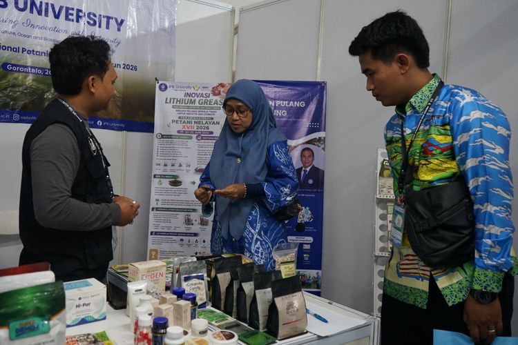 IPB University Pamerkan Inovasi Hasil Riset untuk Petani dan Nelayan di PENAS XVII Gorontalo