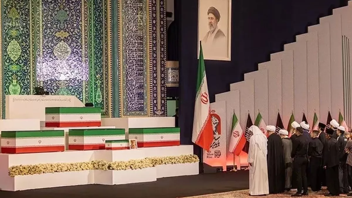 Raja Arab Saudi Sampaikan Belasungkawa atas Wafatnya Ali Khamenei