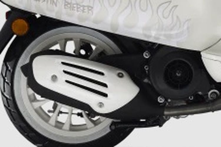 Vespa Sprint Justin Bieber