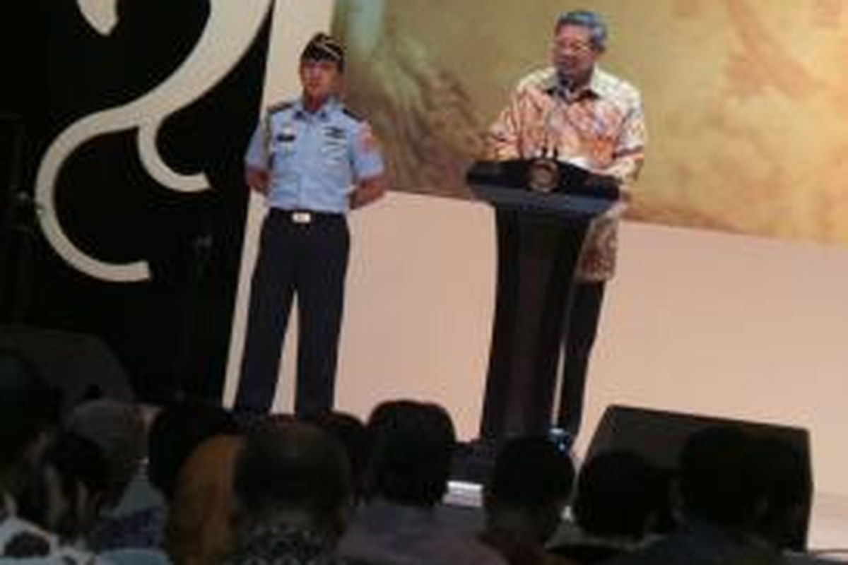 Presiden SBY saat acara Gelar Batik Nusantara 2013 di Jakarta Convention Center, Jakarta, Rabu ( 17/7/2013 ).