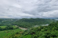 Watu Mabur Mangunan, Indahnya Lembah Hijau Berselimut Kabut