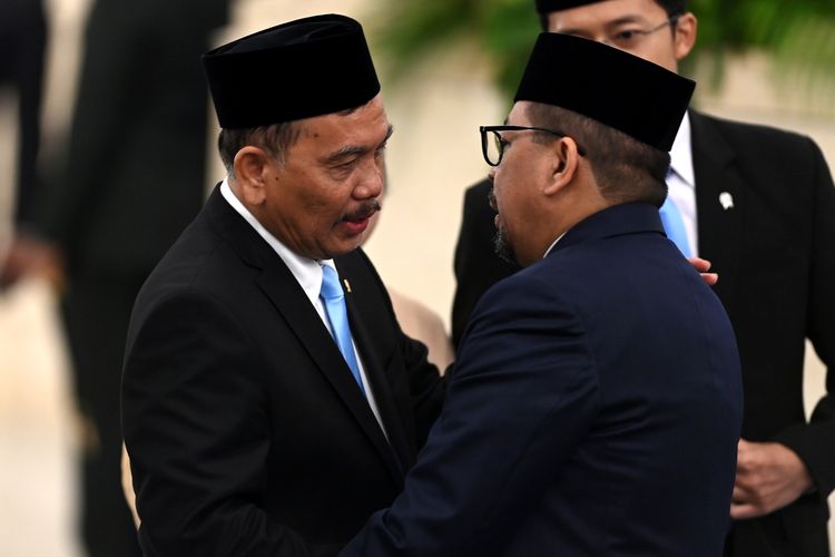 Mengapa Presiden Terus Cari Kepala Komunikasi yang Tepat?