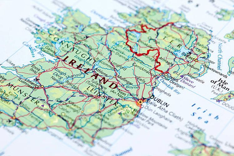 Ilustrasi peta Irlandia.