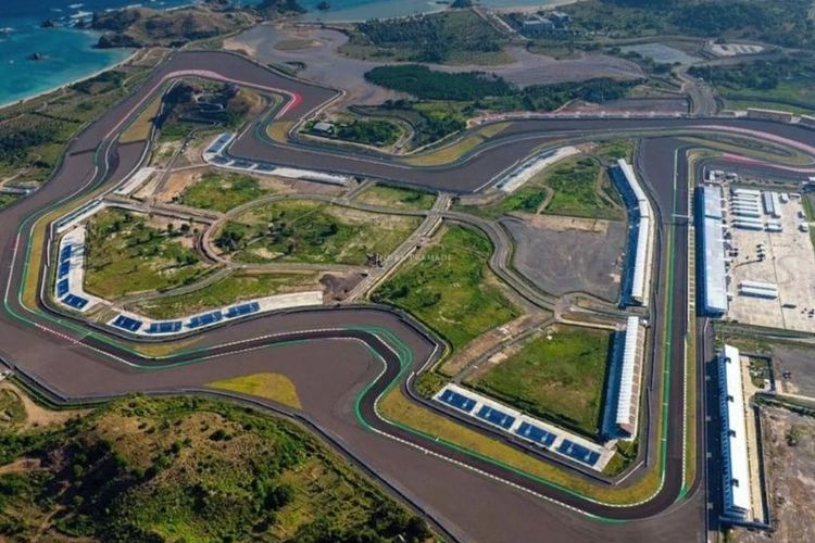 Sirkuit Mandalika di Provinsi NTB bersiap menjadi lokasi gelaran WSBK 2022 pada 11-13 November mendatang.