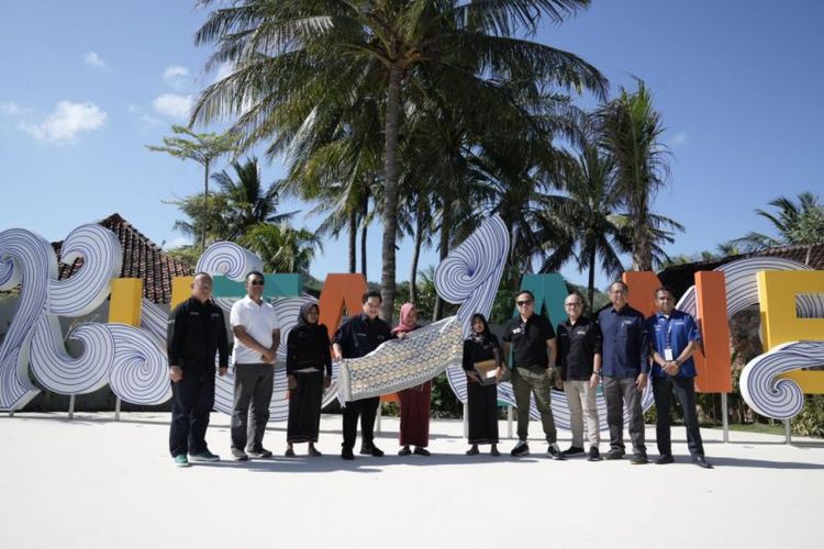 Kuta Lane Mandalika diharapkan bisa bantu meningkatkan pendapatan UMKM.