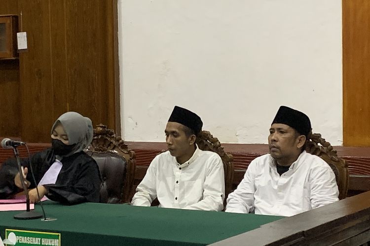 Gelapkan Minuman Alkohol Rp 4,7 Miliar, Eks Sales dan Sopir Dituntut hingga 3,5 Tahun Penjara