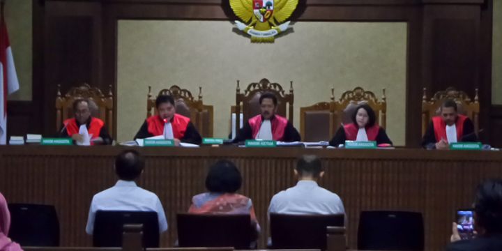 Mantan Mendagri Gamawan Fauzi, mantan Sekjen Kemendagri Diah Anggraini dan mantan Kabiro Hukum Kemendagri  Zudan Arif Fahkrullah bersaksi di Pengadilan Tipikor Jakarta, Senin (29/1/2018).
