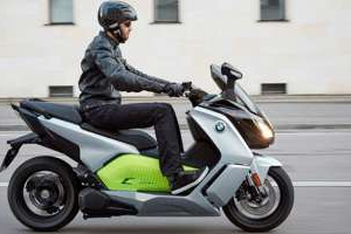 BMW C Evolution, berpeluang mendapat subsidi pemerintah Inggris.