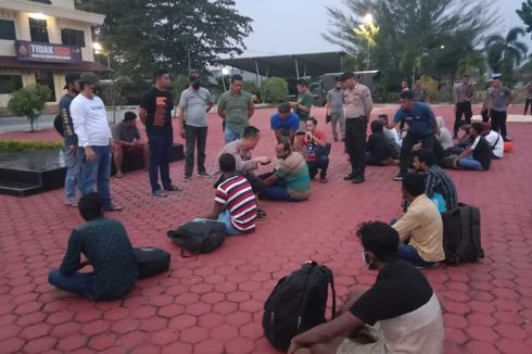 Pengiriman Tenaga Kerja Ilegal ke Malaysia Digagalkan di Riau, Ada 43 WNA dan 10 WNI