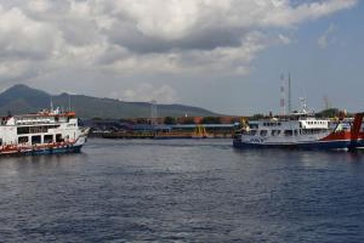 Pelabuhan Gilimanuk di Kabupaten Jembrana, Bali, Jumat (27/3/2015).