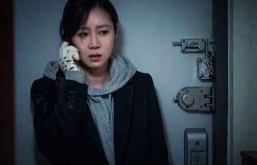 Gong Hyo Jin pemeran Jo Kyung Min  dalam film Door Lock