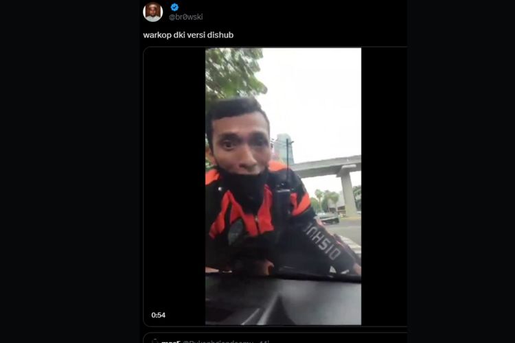 Viral, Video Petugas Dinhub Jaksel "Nyangkut" di Kap Mobil, Ini Kronologinya