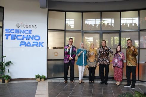 Tingkatkan Kualitas Penyelenggaraan Tri Dharma Perguruan Tinggi, Itenas Resmikan Science Techno Park dan Smart Classroom