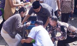 Bupati Batang Debut Akting di 