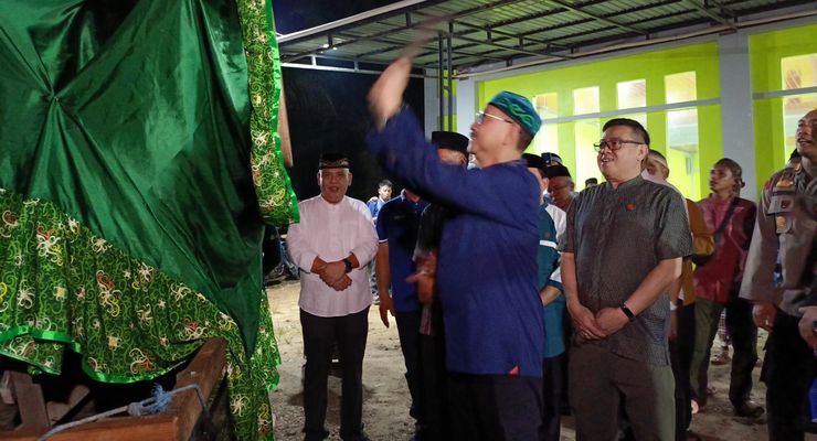 Kepala Otorita Lepas Takbir Keliling Perdana di IKN, Pukul Beduk Diiringi Hadrah 