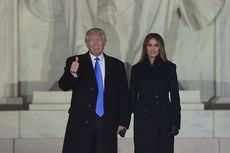 Di Israel dan Italia, Melania Trump Terekam Tolak Digandeng Suaminya